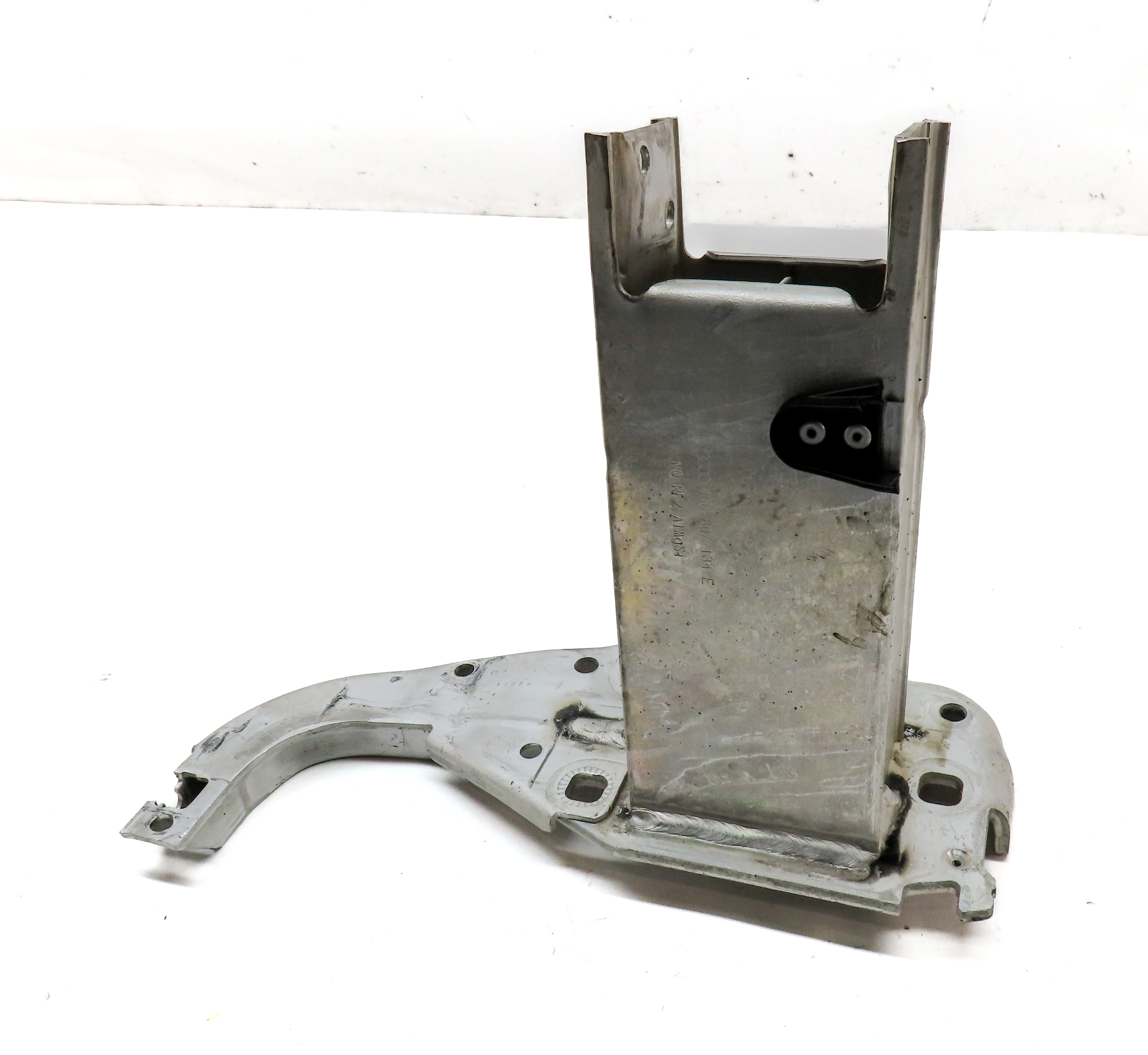 12-18 AUDI A6 A7 S6 S7 RS7 (C7 4G8) FRONT RIGHT PASSENGER BUMPER MOUNT BRACKET — exact item pictured